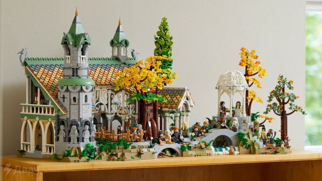 Крутой набор Lego по &quot;Властелину колец&quot; с Ривенделлом