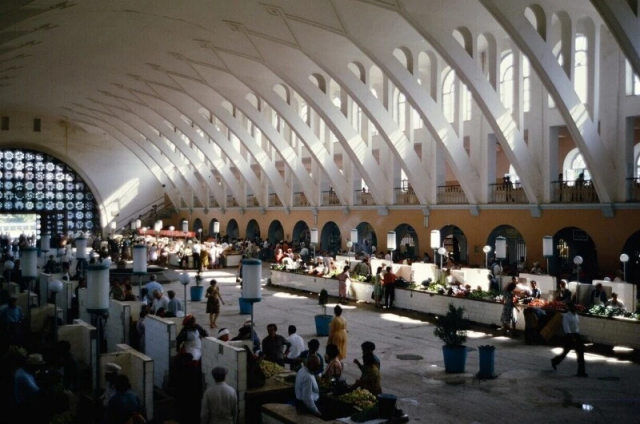 Рынок в Ереване, 1974