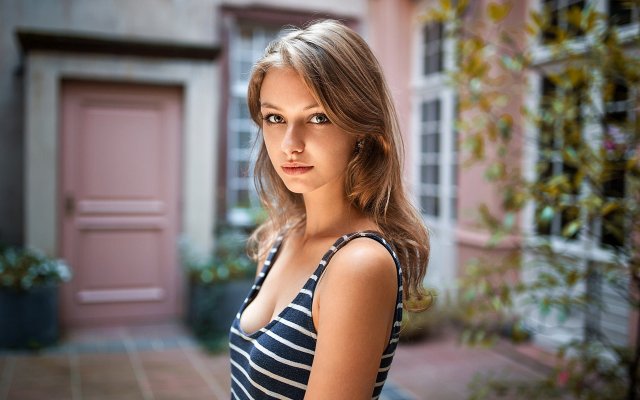 Пятничные девушки. Пятничные девушки.