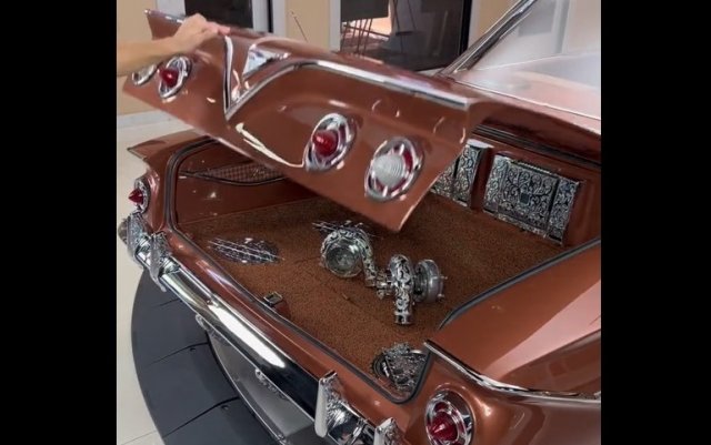 Как выглядит и звучит Chevrolet Impala Resto Mod 1961