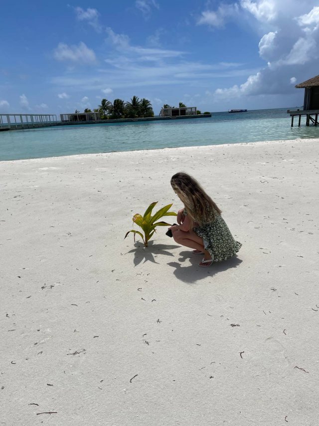 Алина Загитова отправилась отдыхать на Мальдивы