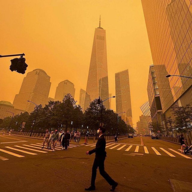 Дым от страшных пожаров в Канаде добрался до Нью-Йорка: там худший день по качеству воздуха