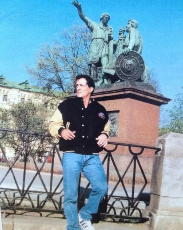 Сильвестр Сталлоне в Москве, 1997 год.