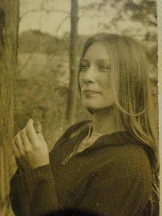 1972 год, моя мама, споткнулась о гриб и нашла друга-лягушку