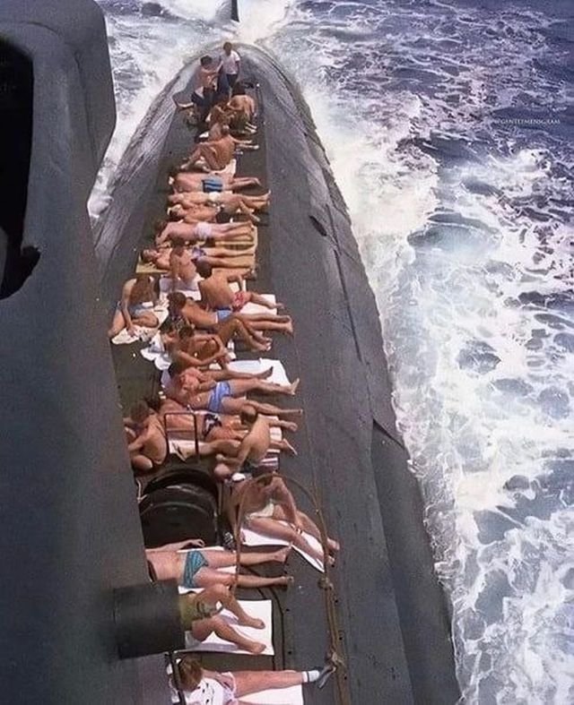 Отдых на подводной лодке 1980-е гг.