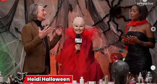 Костюм Хайди Клум на Хэллоуин 2023: кем стала королева праздника в этот раз