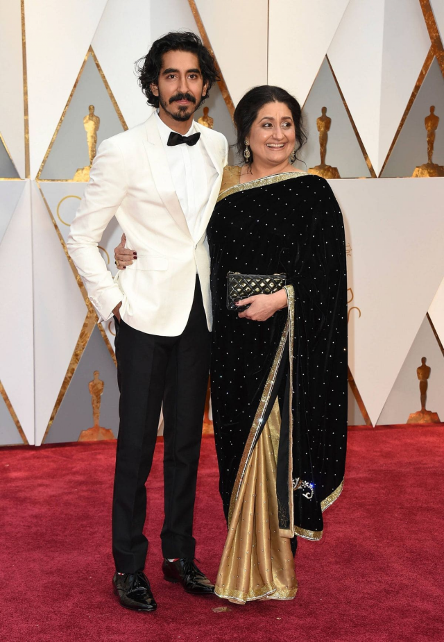 Дев Патель с мамой Анитой на премии «Оскар-2017»