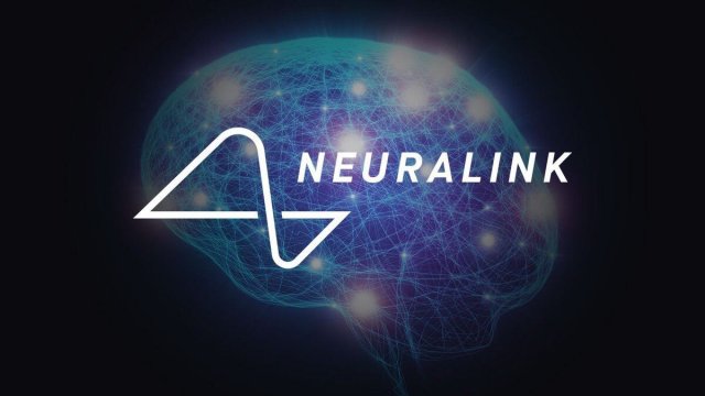 Илон Маска вставил первый нейроимплент в мозг человека
