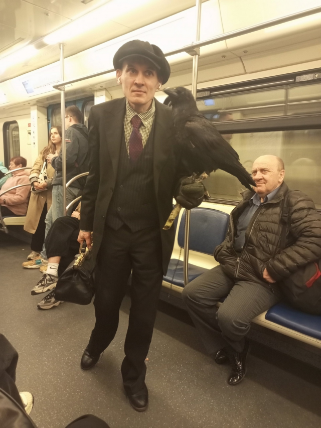 Забавные и необычные пассажиры с просторов метро