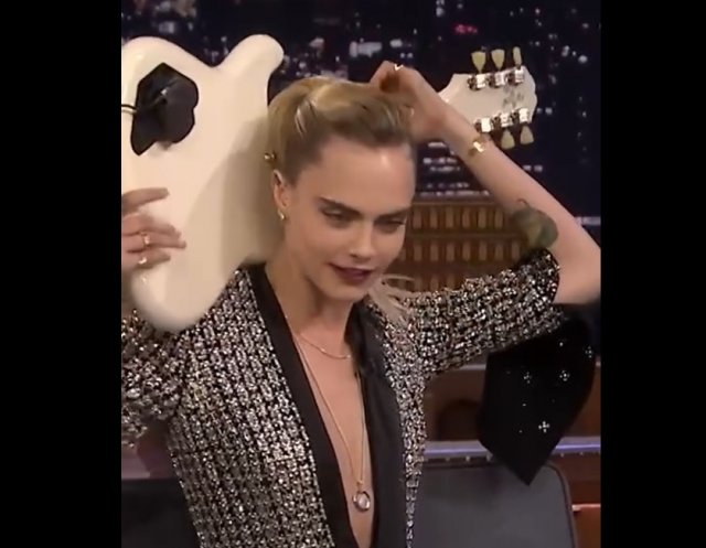 Cara Delevingne 2 Deepfake порно секс Делевинь Кара фейк