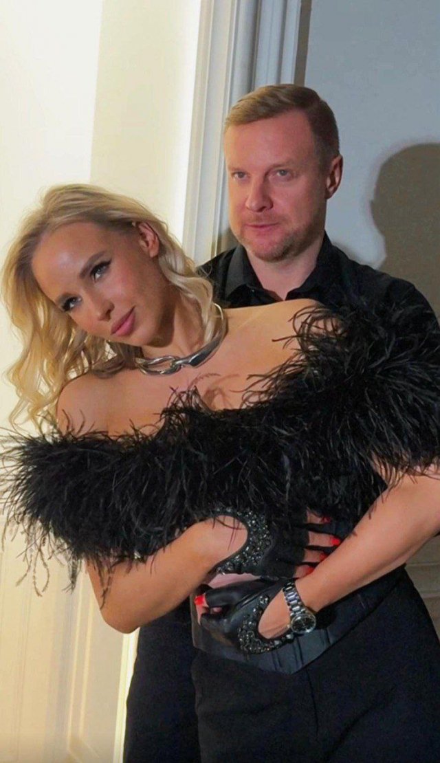 Новая девушка Вячеслава Малафеева - 23-летняя гимнастка Ангелина Шкатова Новая девушка Вячеслава Малафеева - 23-летняя гимнастка Ангелина Шкатова