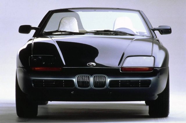 В Москве катается редкая BMW Z1 конца 80-х – начала 90-х