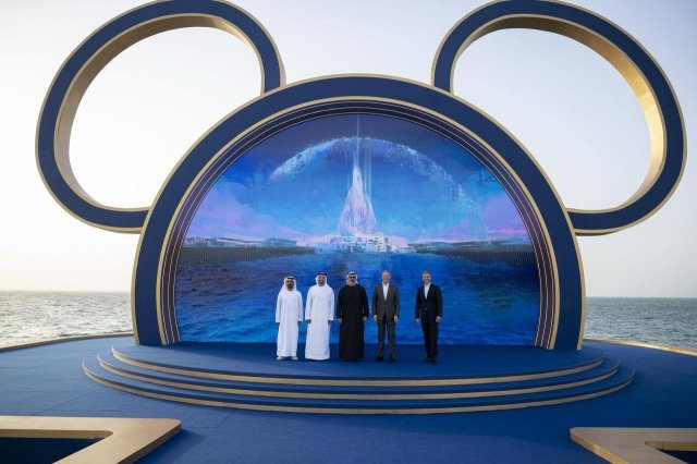 В Абу-Даби в 2033 году появится Disneyland