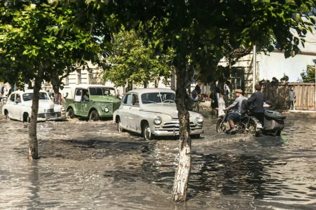 Наводнение на Симановского. Кострома, 1959 год. Наводнение на Симановского. Кострома, 1959 год.