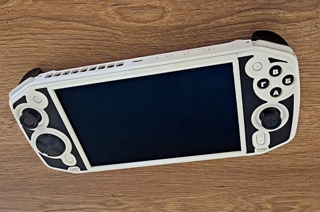 Убийца Nintendo: В России показали прототип отечественной игровой консоли