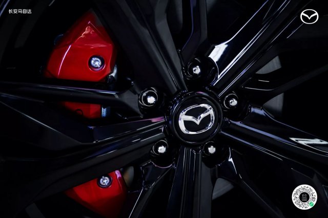 Mazda выпустила спортивный седан EZ-6 за 1,8 млн рублей