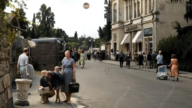 Перекресток Парковая/Горького, 1960 год. Перекресток Парковая/Горького, 1960 год.