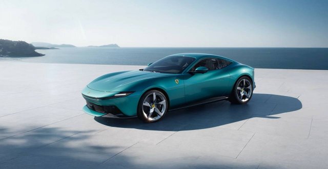 Самый дешевый Ferrari Amalfi - он стоит &quot;всего&quot; 22 миллиона рублей