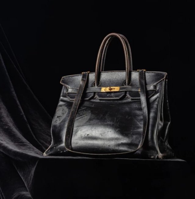 Сумку Birkin продали за 7 миллионов евро Сумку Birkin продали за 7 миллионов евро
