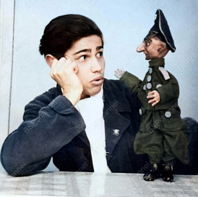 Евгений Петросян в начале карьеры. Баку. 1958 год.