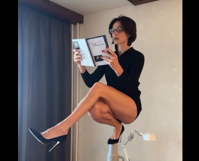 Ивлеева подалась в циркачки после &quot;голой вечеринки&quot;
