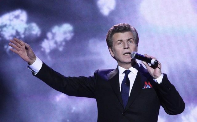 Умер автор и исполнитель хита "Фантазер" Ярослав Евдокимов Умер автор и исполнитель хита "Фантазер" Ярослав Евдокимов