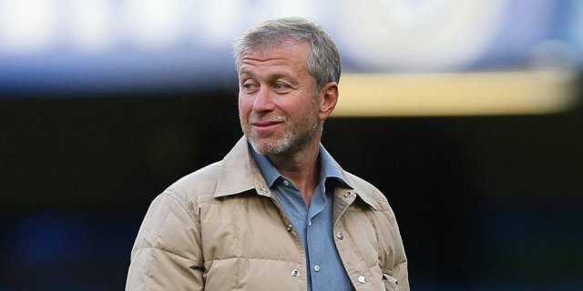 Дочь Абрамовича и Даши Жуковой Лея Лу растет красавицей