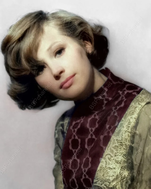 Молодая Алла Пугачёва, 1970-е. Молодая Алла Пугачёва, 1970-е.