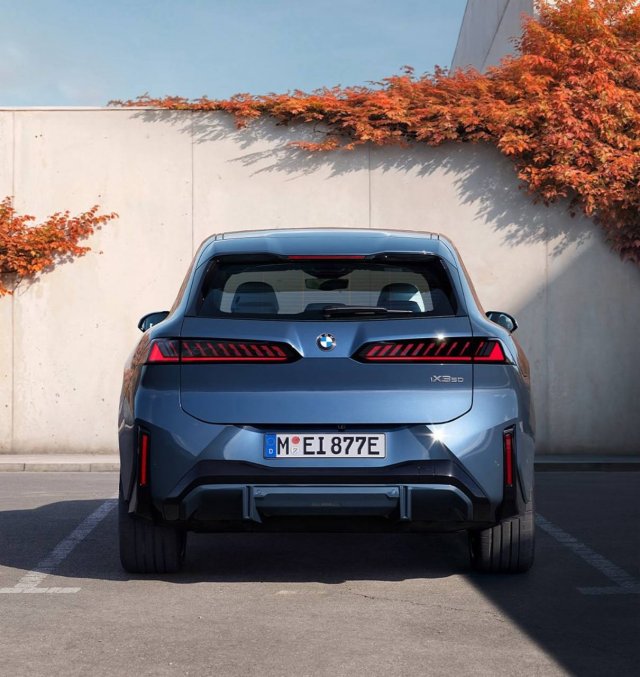 Новый BMW iX3 - первый взгляд