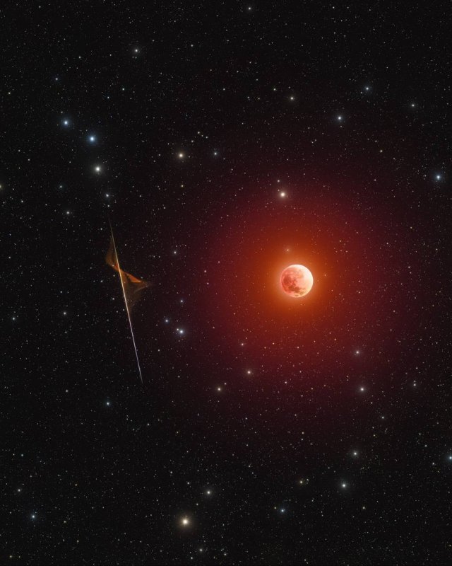 Американский фотограф запечатлел самые красивые моменты затмения