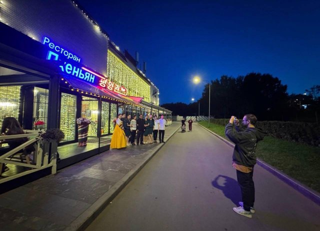 В Москве открылся северокорейский ресторан «Пхеньян», попасть в который можно только по паспорту