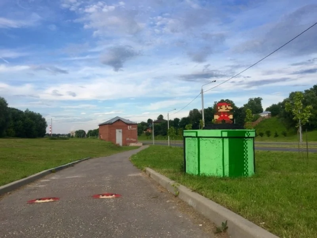 Крутые граффити от известного уличного художника Мишкин