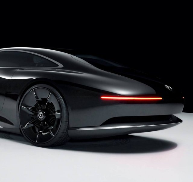 Новый концепт Vision Iconic от Mercedes - его сравнивают с автомобилем Бэтмена