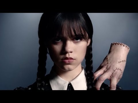 &quot;Вещь&quot; из сериала &quot;Уэнсдэй&quot; не графика, а роль иллюзиониста Виктора Доробанту