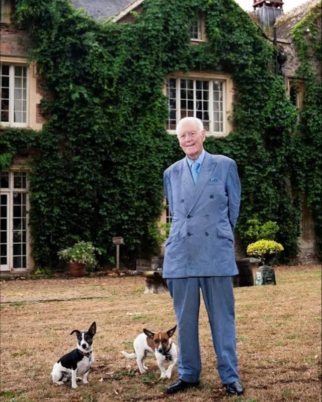 Вакансия дня: 79-летнему мультимиллионеру из Англии нужна девушка для рождения сына-наследника Вакансия дня: 79-летнему мультимиллионеру из Англии нужна девушка для рождения сына-наследника