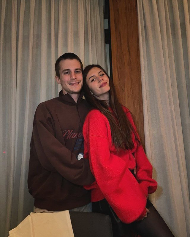 Иван Янковский отметил 35-летие: лучшие фото актера