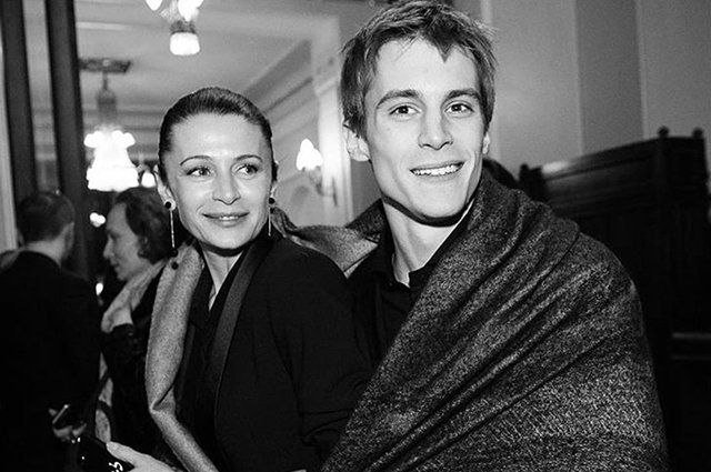 Иван Янковский отметил 35-летие: лучшие фото актера