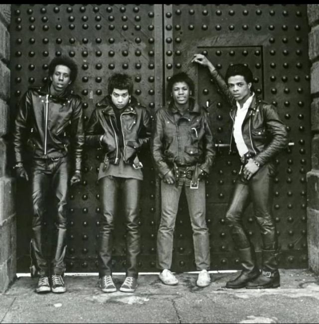 Нью-йоркские панки, 1970-е годы. Нью-йоркские панки, 1970-е годы.
