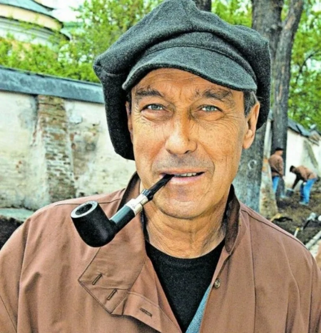 Олег Янковский