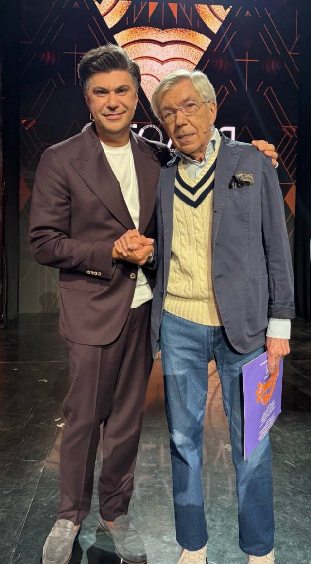 Умер телеведущий Юрий Николаев Умер телеведущий Юрий Николаев