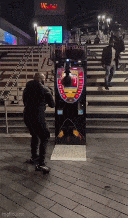 Подборка гифок -  06.11.2025