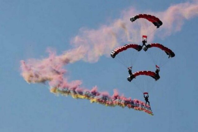 Подборка картинок. Вечерний выпуск - 06.11.2025