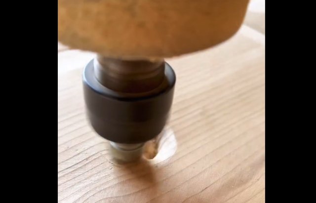 Залипательная работа по дереву