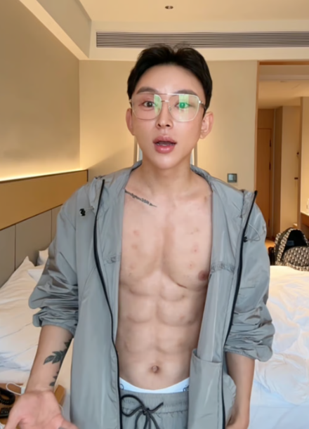 560 тысяч долларов на искусственный пресс