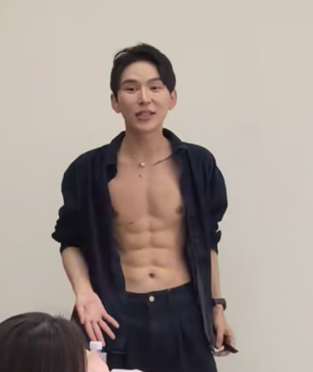 560 тысяч долларов на искусственный пресс