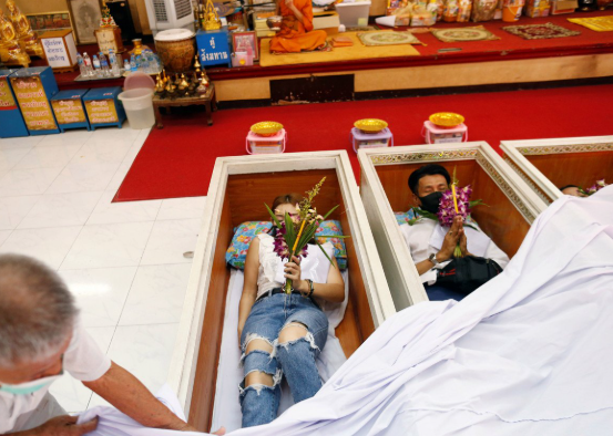 Таиланд и захоронение живых людей.