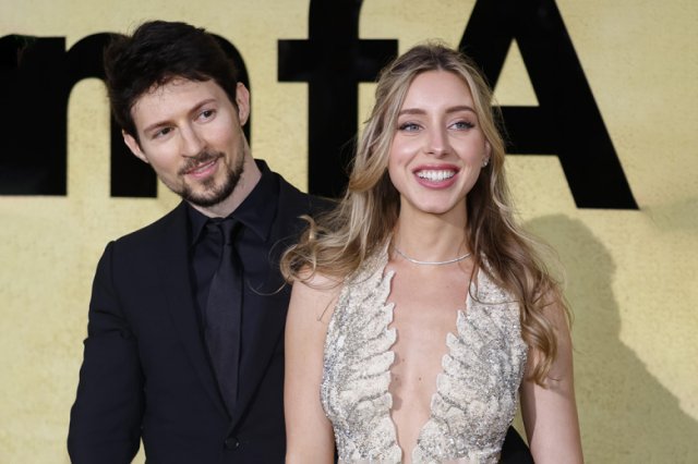 Девушка Павла Дурова Юлия Вавилова показала блинчики, которые привлекают миллиардера