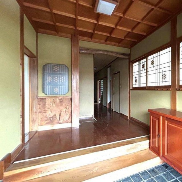 Самурайский замок продают в Японии за полцены российской однушки