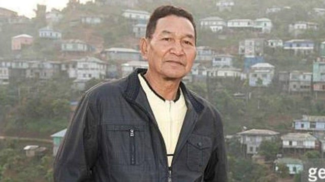 Индус стал главой самой большой семьи в мире: у него было 39 жён, 94 ребёнка и 33 внука