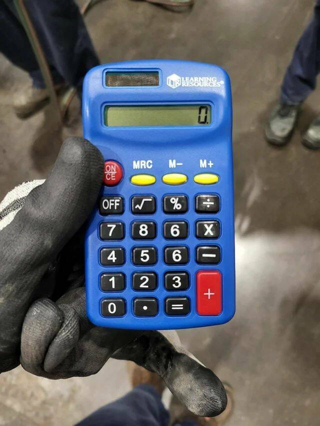 Подборка картинок. Вечерний выпуск - 17.11.2025